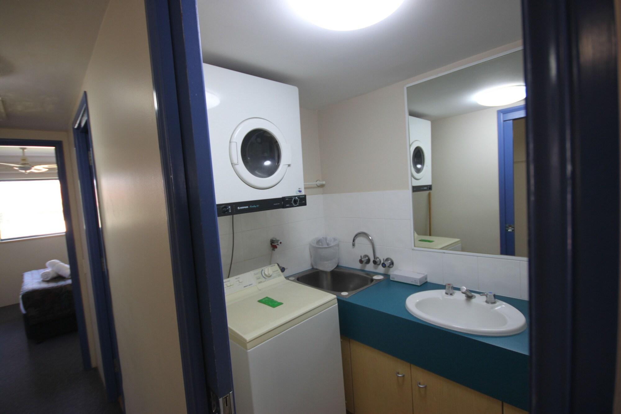 Aruba Aparthotel Broadbeach